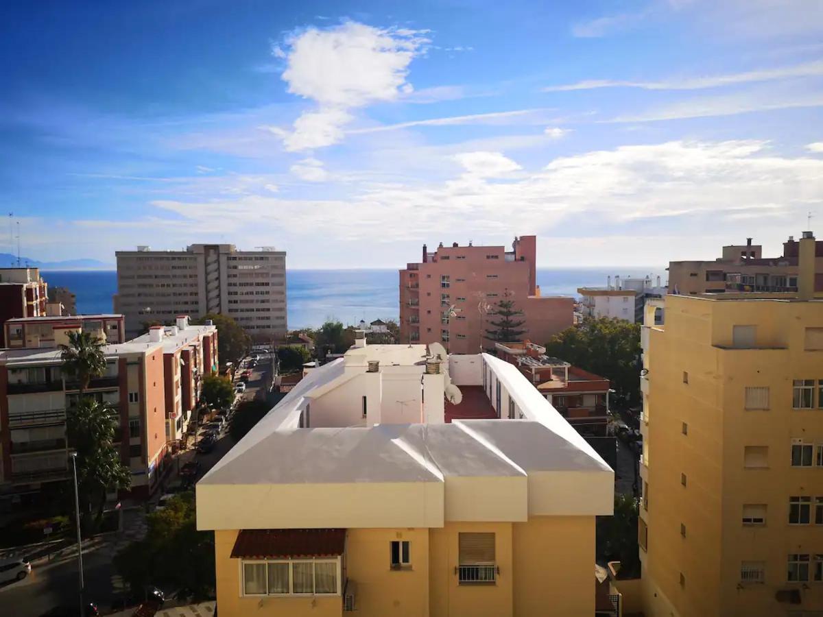 شقة Bonito, Luminoso Y Centrico Apartamento Con Piscina Y Vistas Al Mar توريمولينوس المظهر الخارجي الصورة